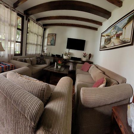 Villas Santa Ana-Ricardo Antigua Zewnętrze zdjęcie