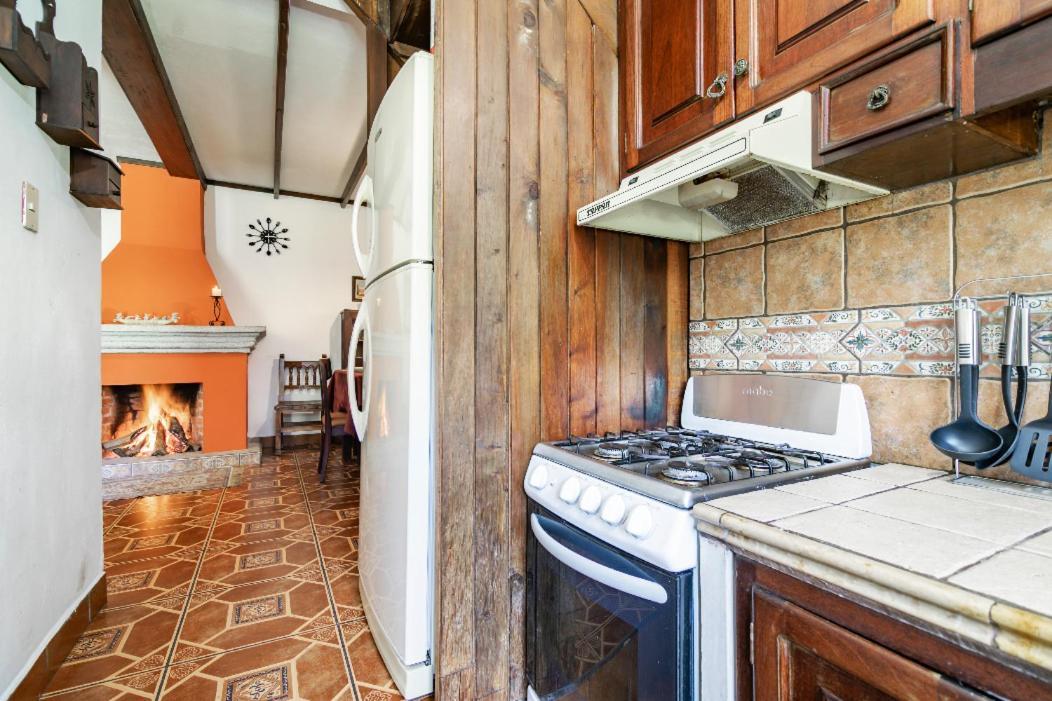 Villas Santa Ana-Ricardo Antigua Zewnętrze zdjęcie