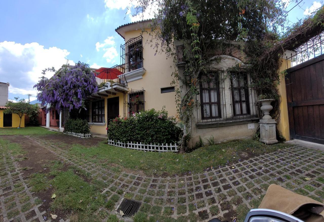 Villas Santa Ana-Ricardo Antigua Zewnętrze zdjęcie