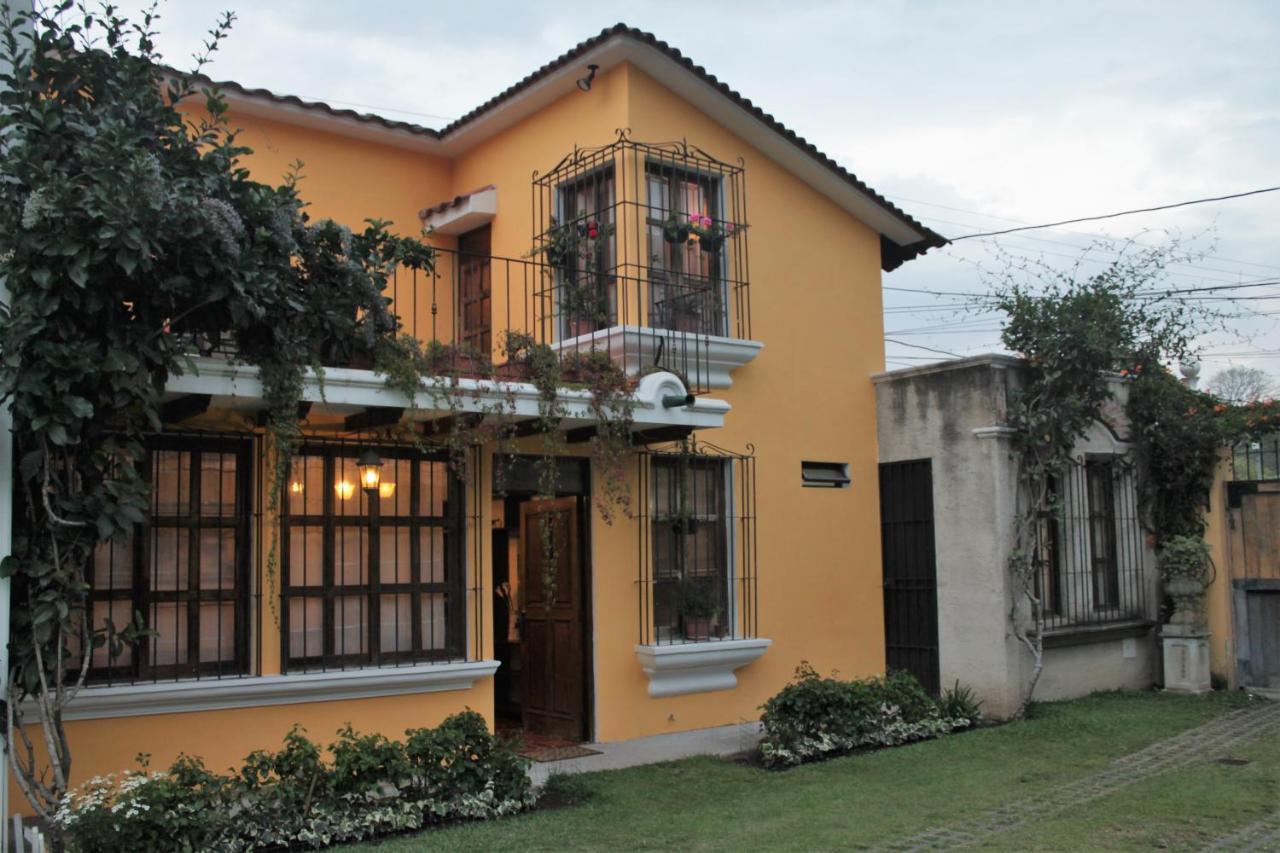 Villas Santa Ana-Ricardo Antigua Zewnętrze zdjęcie