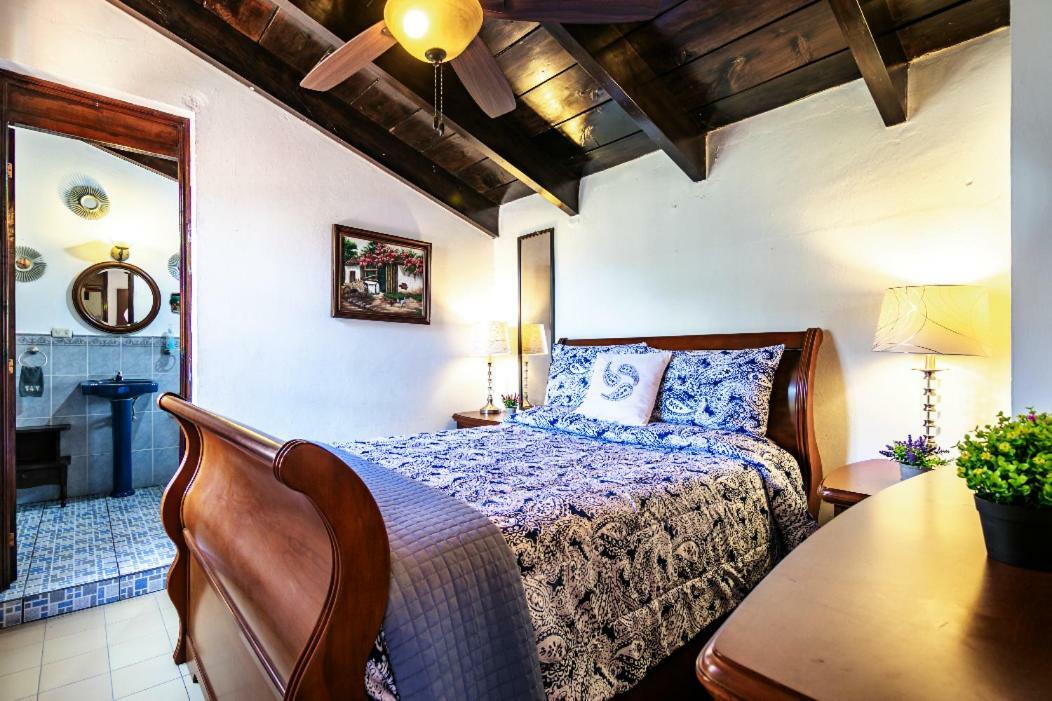 Villas Santa Ana-Ricardo Antigua Zewnętrze zdjęcie